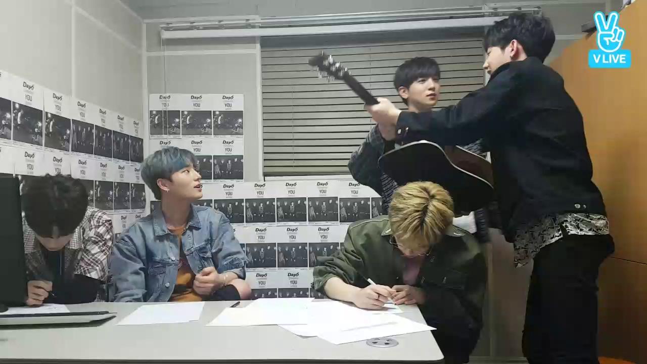 thumbnail DAY6는 작곡, 여러분은 작사 중 EP.4🎤