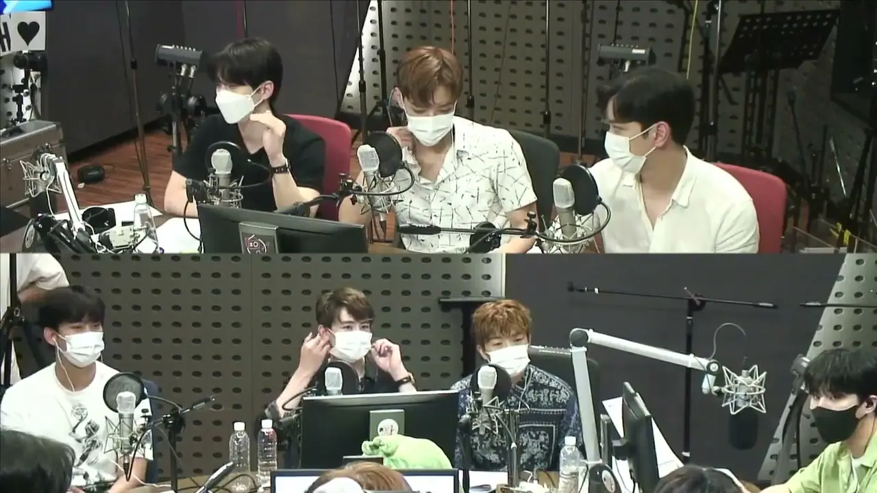 thumbnail DAY6 Kiss The Radio - 2PM