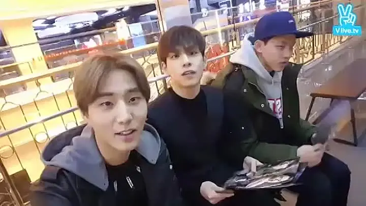 thumbnail DAY6 영화관탐방 NOTE