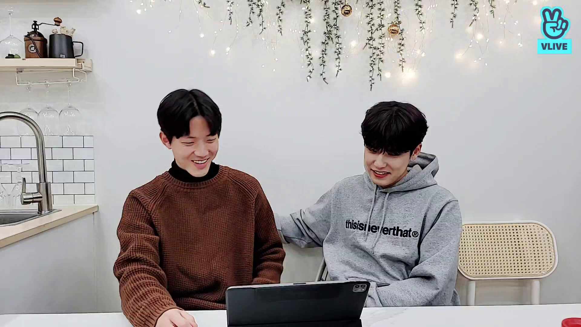 thumbnail 🐰🐶🍋
